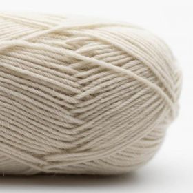 EDELWEISS ALPACA 4-PLY 25G 002 bleached white