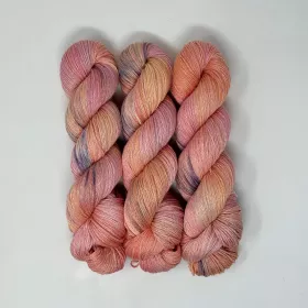 OSTRO - POMELO DREAM YARNITY