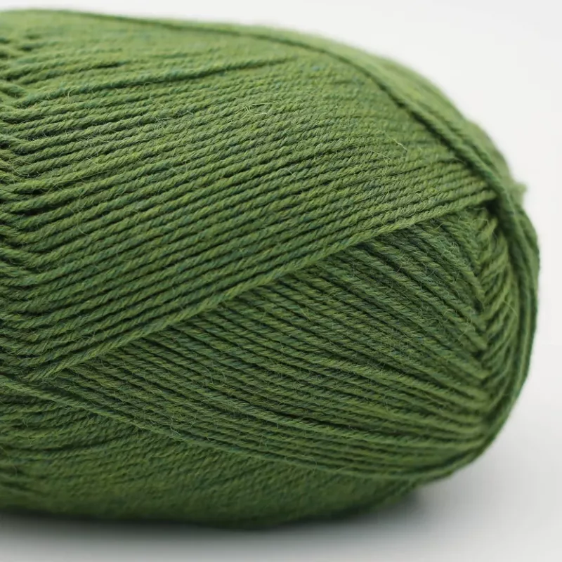 Ponožková příze SOLE MATE 33 Forest Green Kremkre Soul Wool