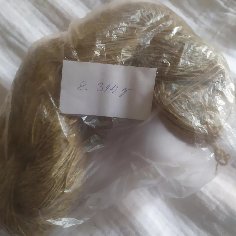 Ručně předená organická kopřivová příze č. 8 Felt and Yarn
